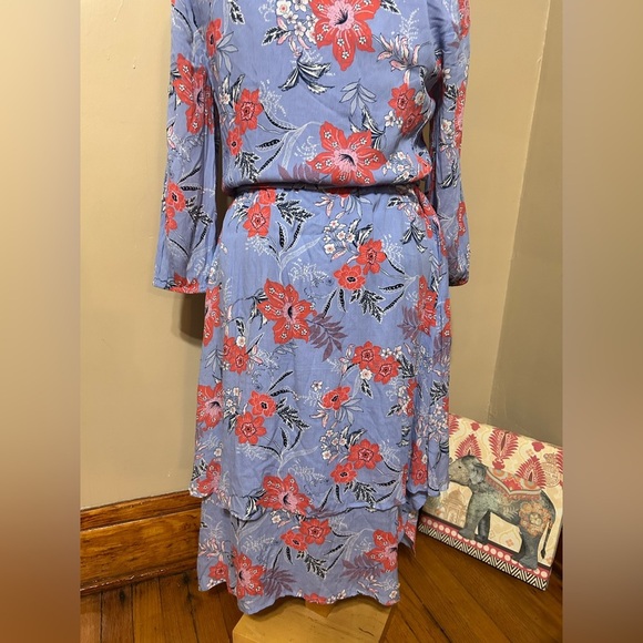 J Jill Sz S  Tropical Floral Blue Dipped Hem V Neck Belted Dress W/pockets - Picture 7 of 11